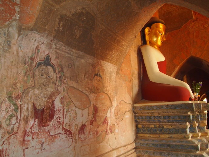fresco & Buddha in Sulamani Pahto